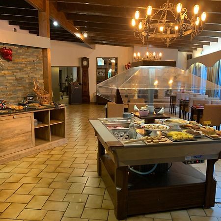 Logis Hotel Le Lac Embrun Buitenkant foto