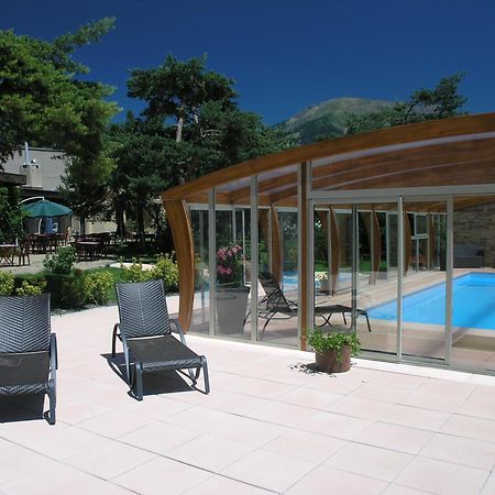 Logis Hotel Le Lac Embrun Buitenkant foto