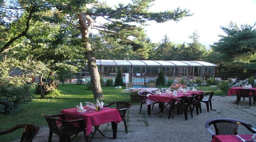 Logis Hotel Le Lac Embrun Buitenkant foto