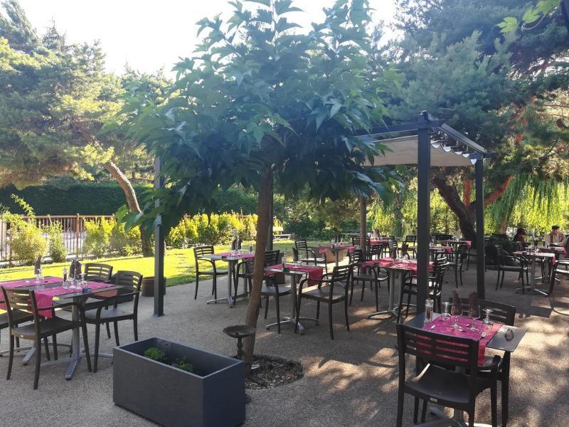 Logis Hotel Le Lac Embrun Buitenkant foto