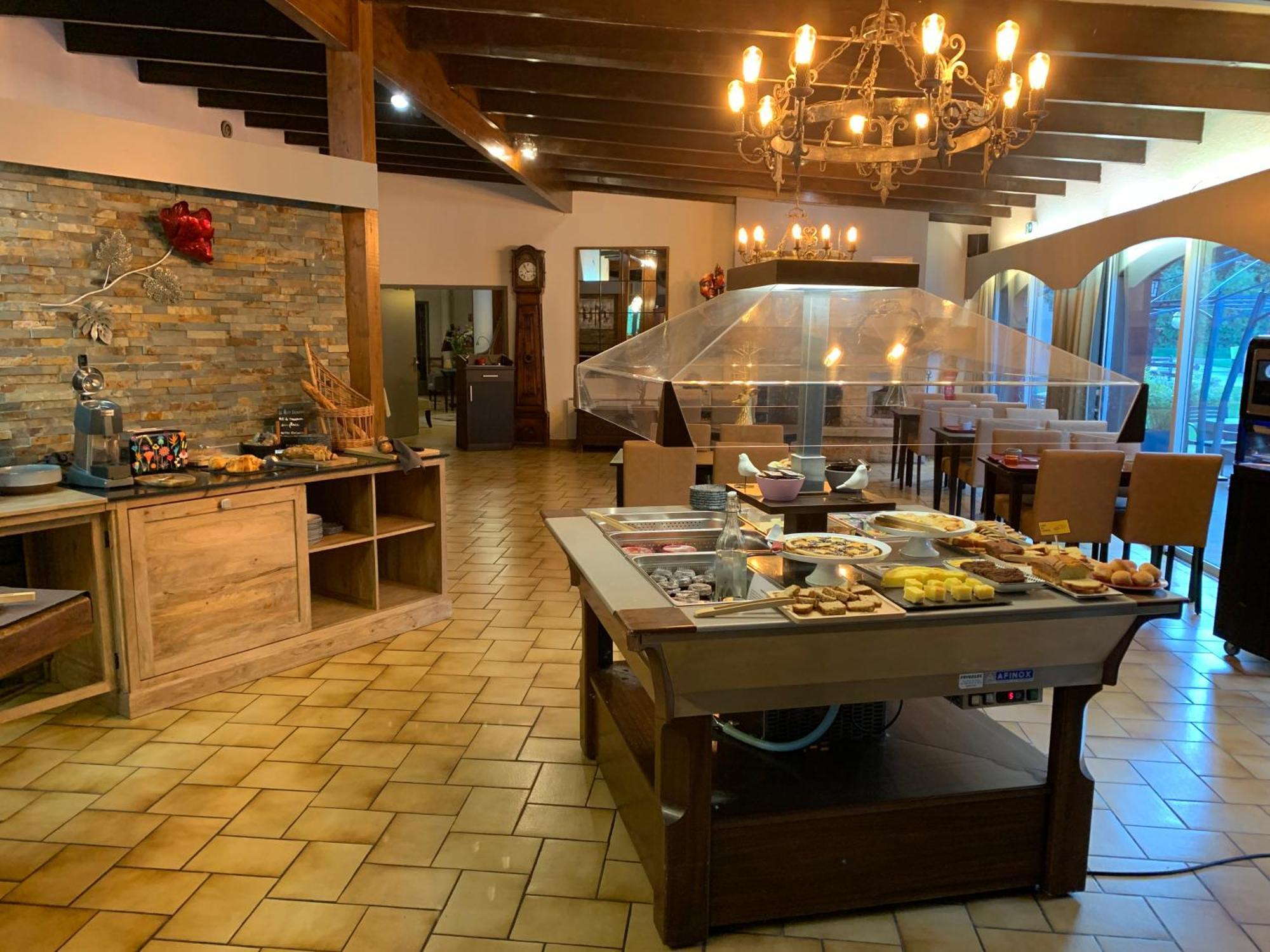 Logis Hotel Le Lac Embrun Buitenkant foto