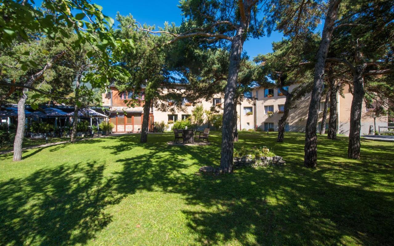 Logis Hotel Le Lac Embrun Buitenkant foto