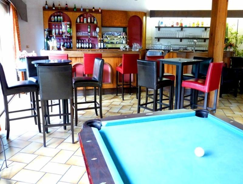 Logis Hotel Le Lac Embrun Buitenkant foto